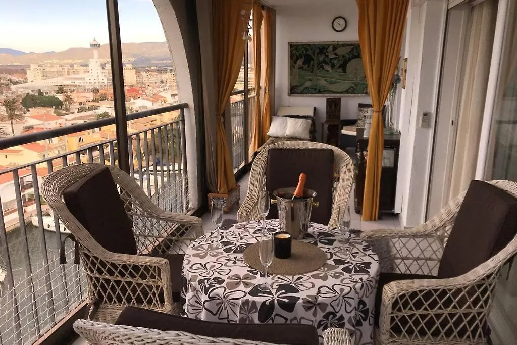 Lux Apt 1Er Ligne Mer!Grande Terrasse Vue Superbe! Empuriabrava Spain